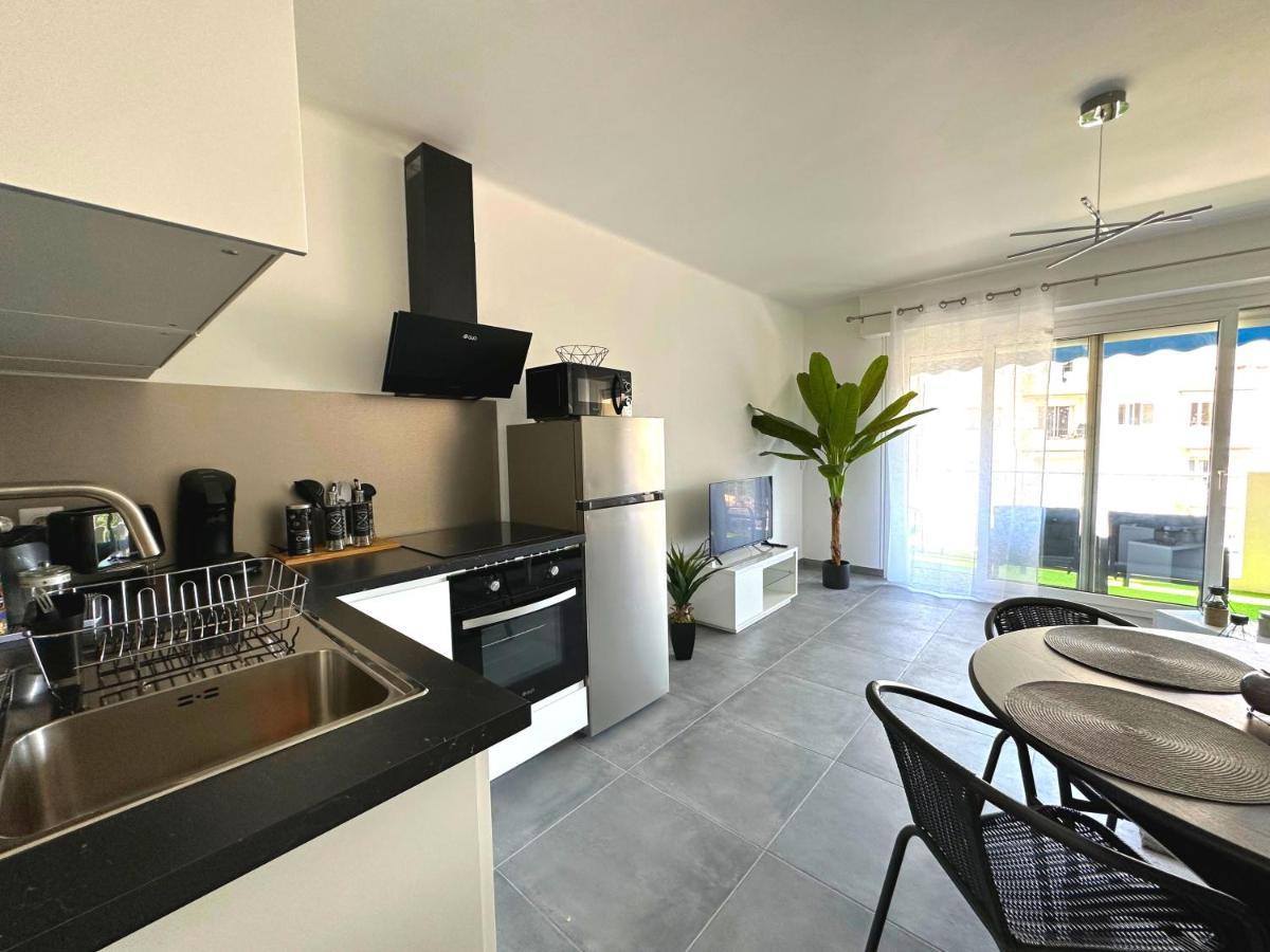 Cosy Vautrin, Ensoleille A 100m De La Mer Appartement *